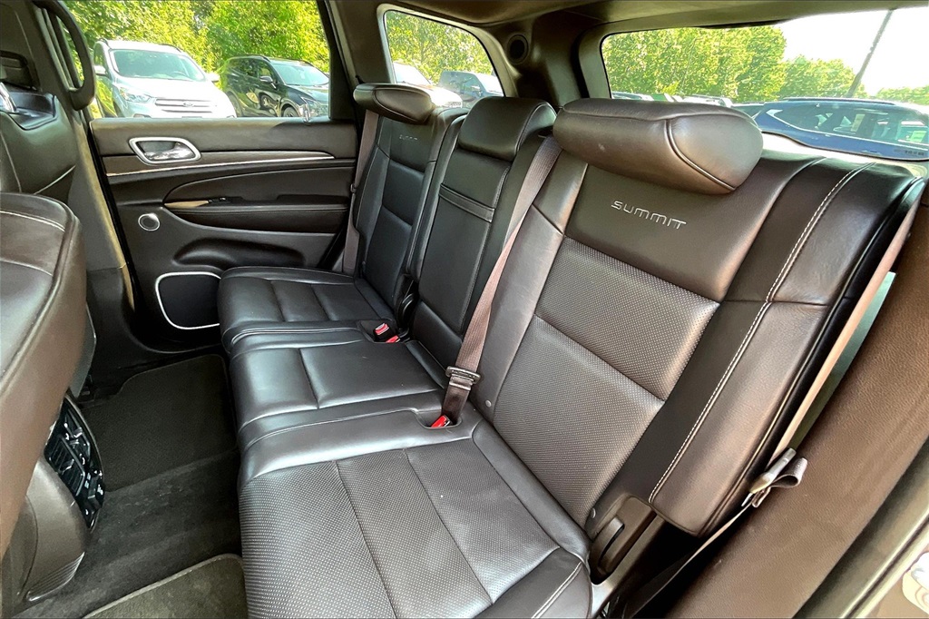 2018 Jeep Grand Cherokee Summit - Photo 14
