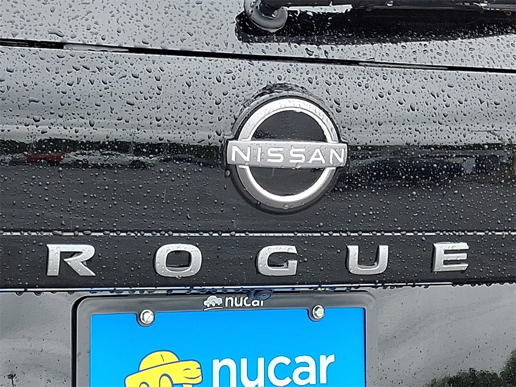 2025 Nissan Rogue SV - Photo 20