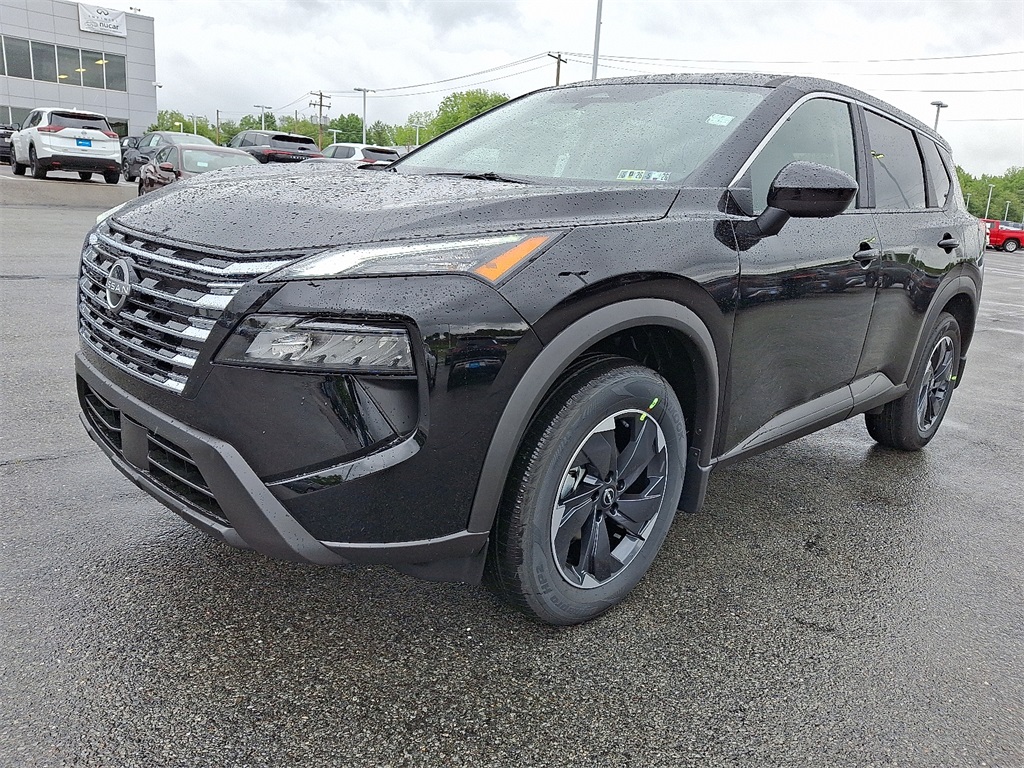 2025 Nissan Rogue SV - Photo 2