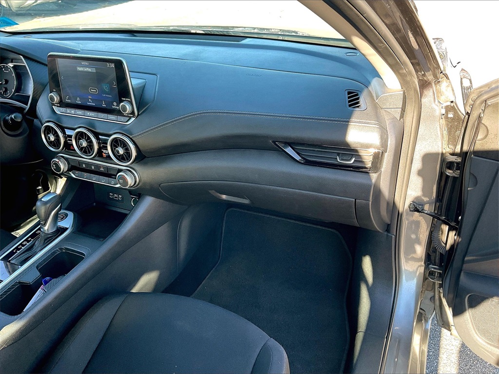 2023 Nissan Sentra SV - Photo 12