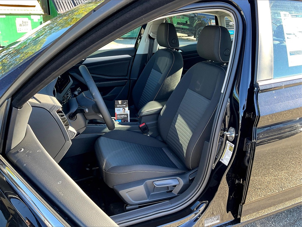 2026 Volkswagen Jetta 1.5T S - Photo 11