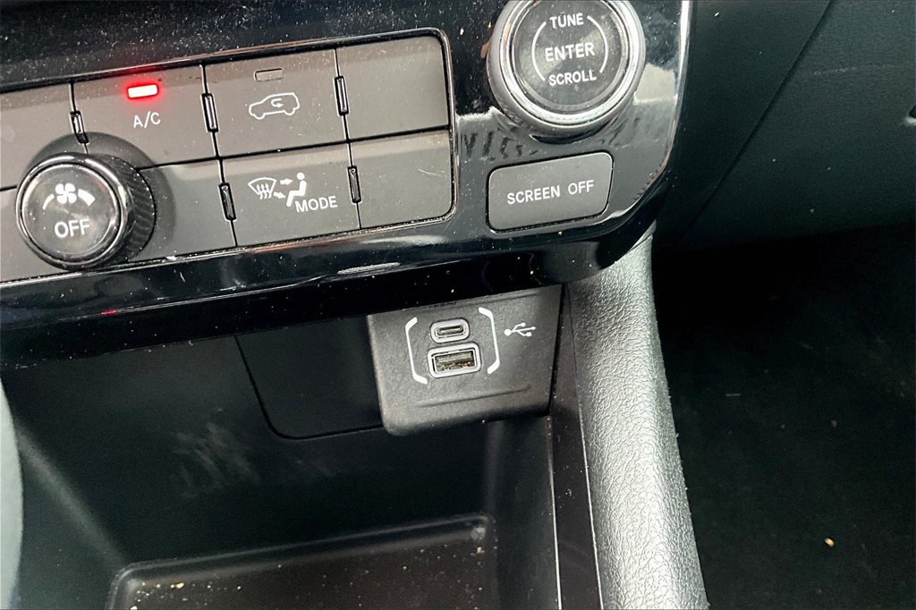 2022 Jeep Compass Latitude - Photo 26