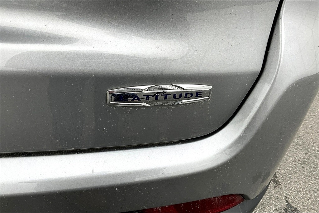 2022 Jeep Compass Latitude - Photo 28