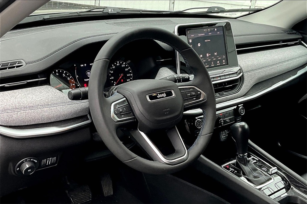 2022 Jeep Compass Latitude - Photo 8