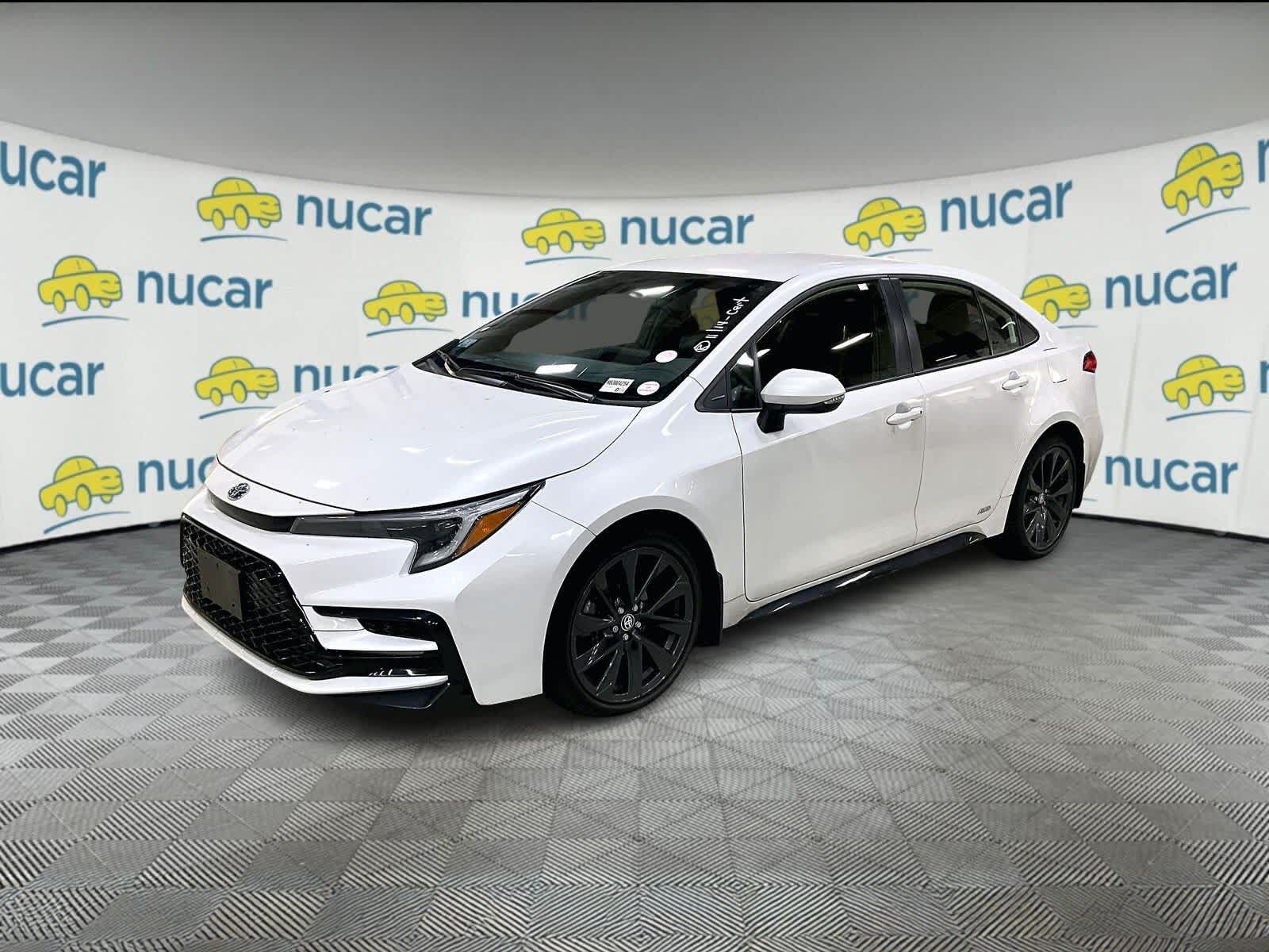 2023 Toyota Corolla Hybrid SE - Photo 2