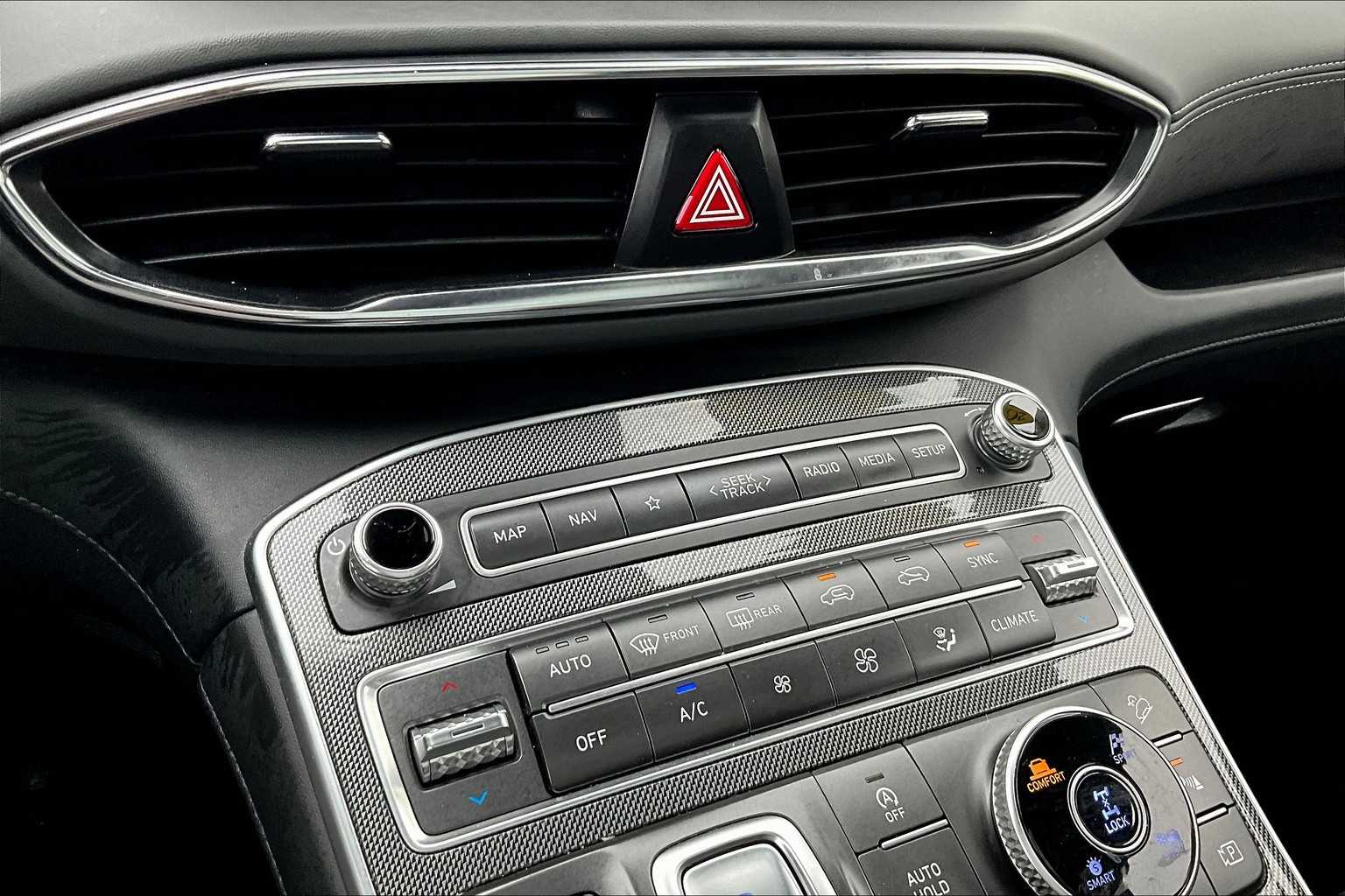 2022 Hyundai Santa Fe Limited - Photo 26