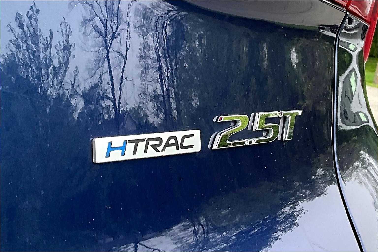2022 Hyundai Santa Fe Limited - Photo 29