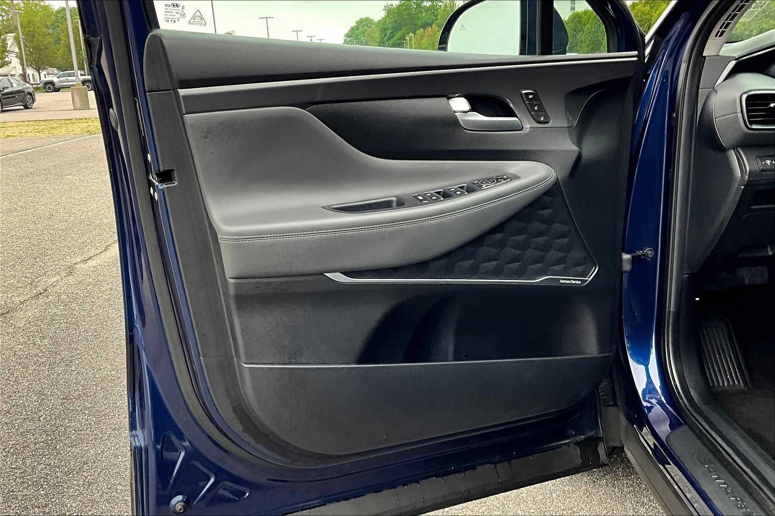 2022 Hyundai Santa Fe Limited - Photo 9