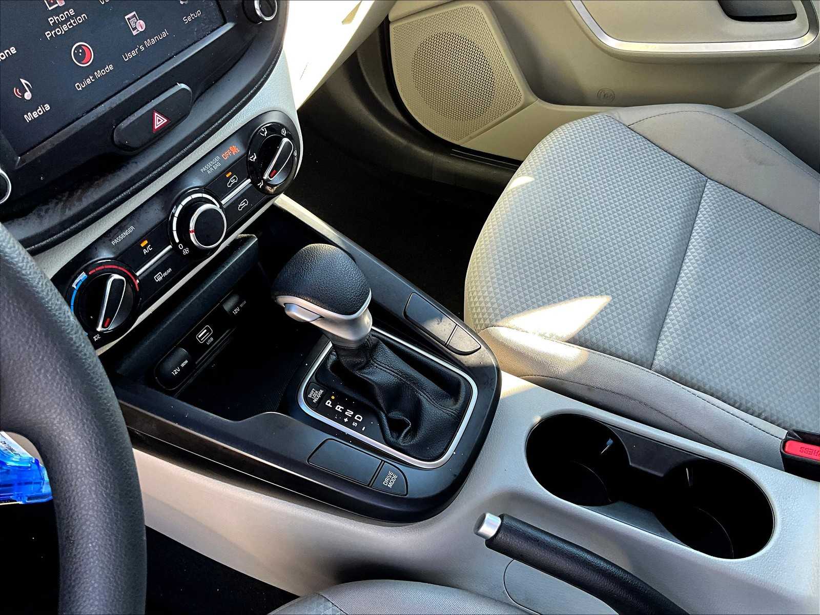 2023 Kia Soul LX - Photo 20