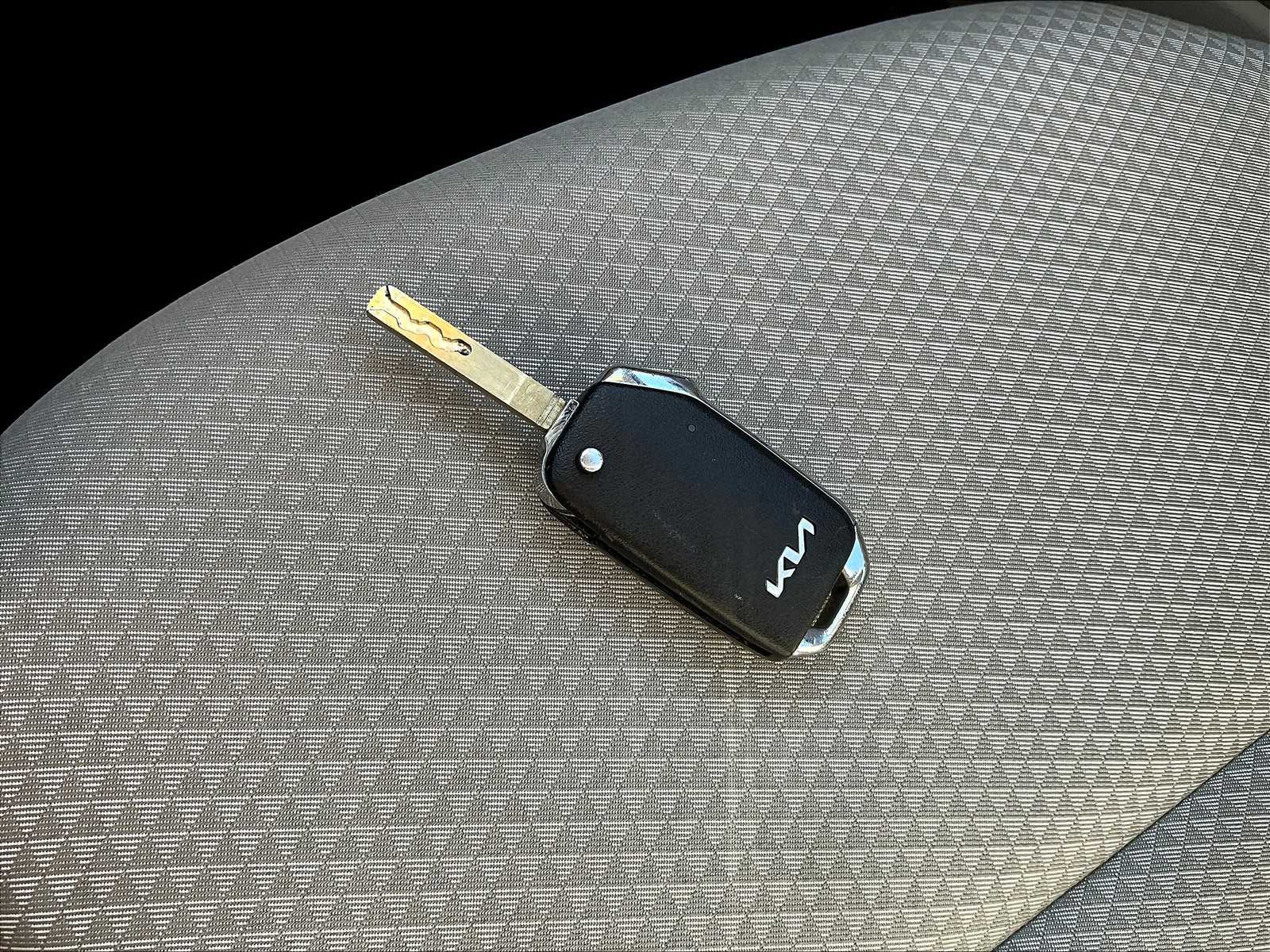 2023 Kia Soul LX - Photo 28