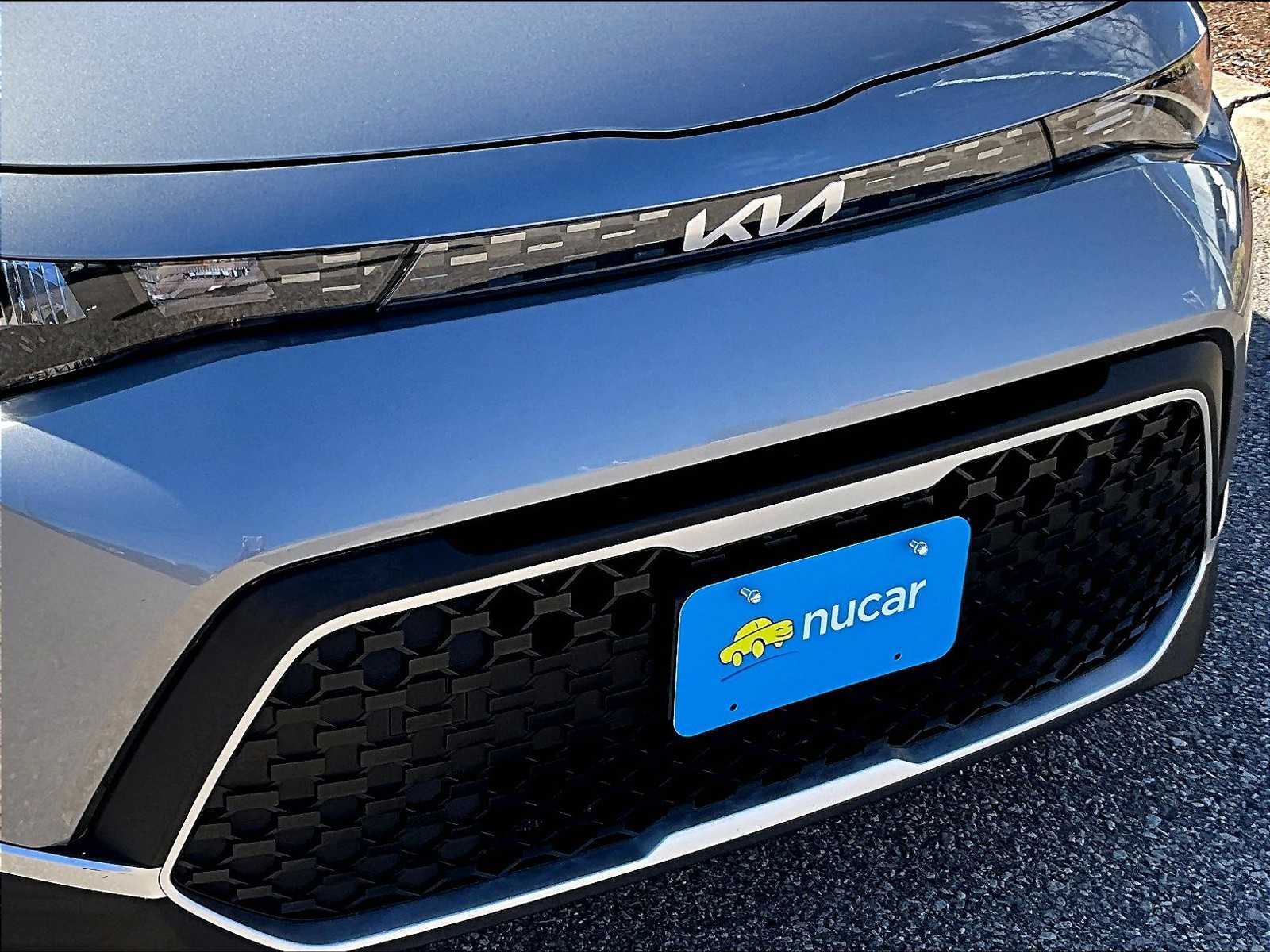 2023 Kia Soul LX - Photo 29