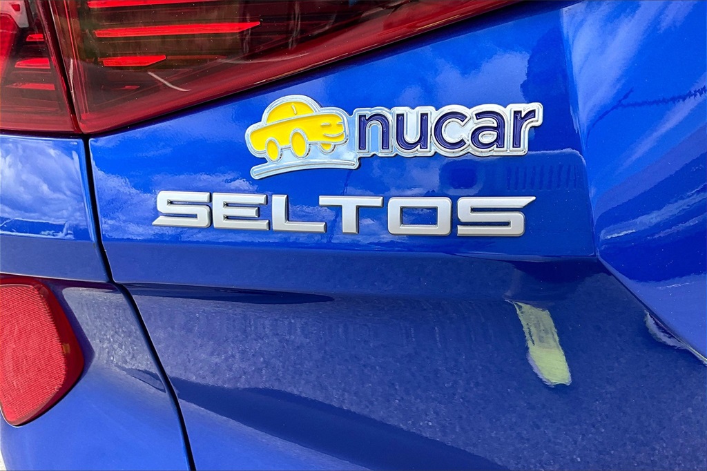 2023 Kia Seltos EX - Photo 28
