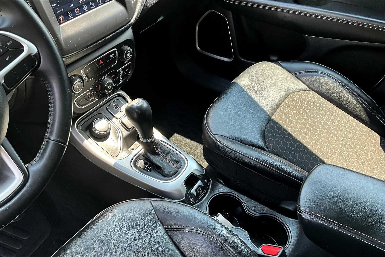2019 Jeep Compass Latitude - Photo 18