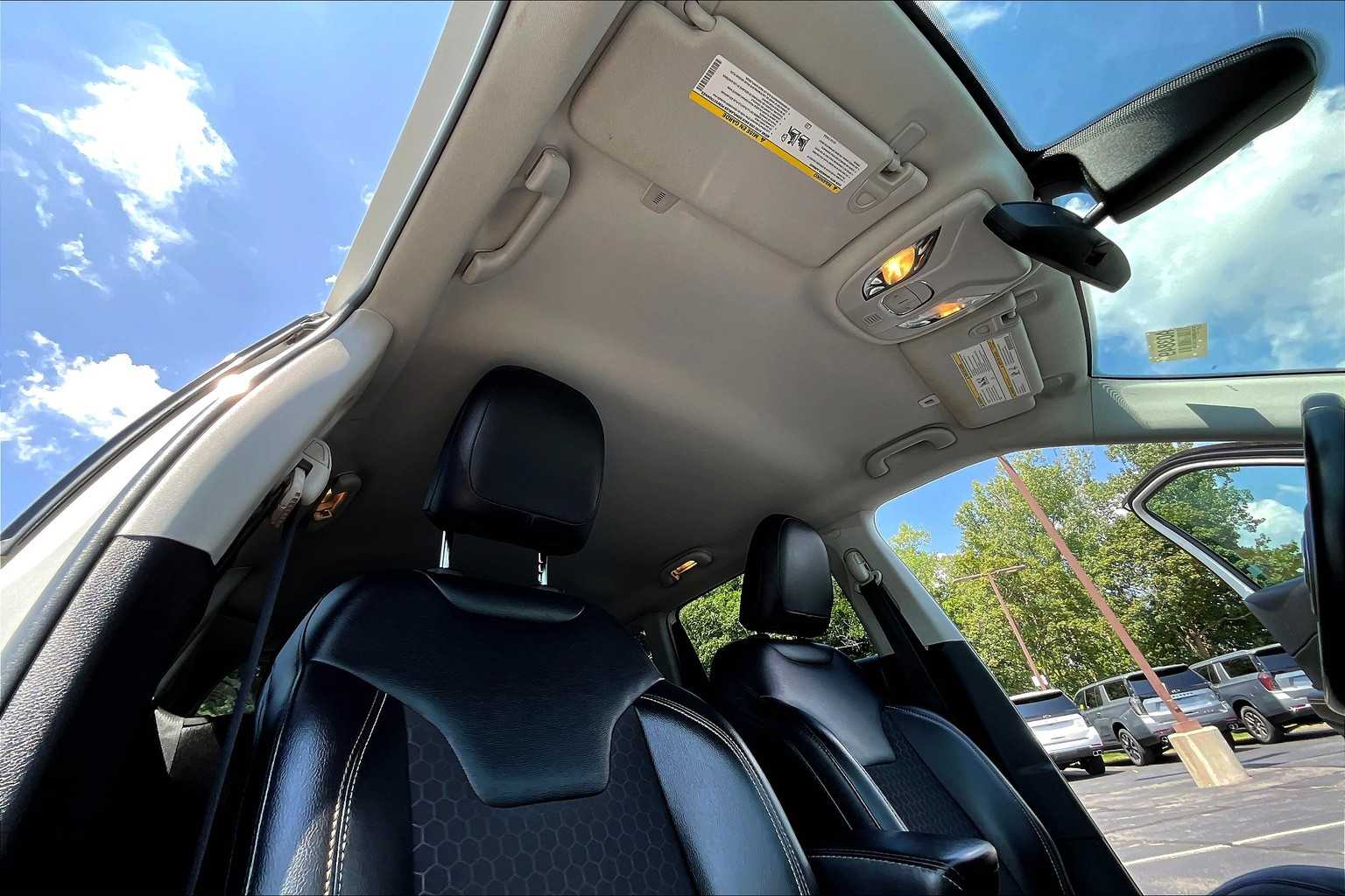 2019 Jeep Compass Latitude - Photo 21