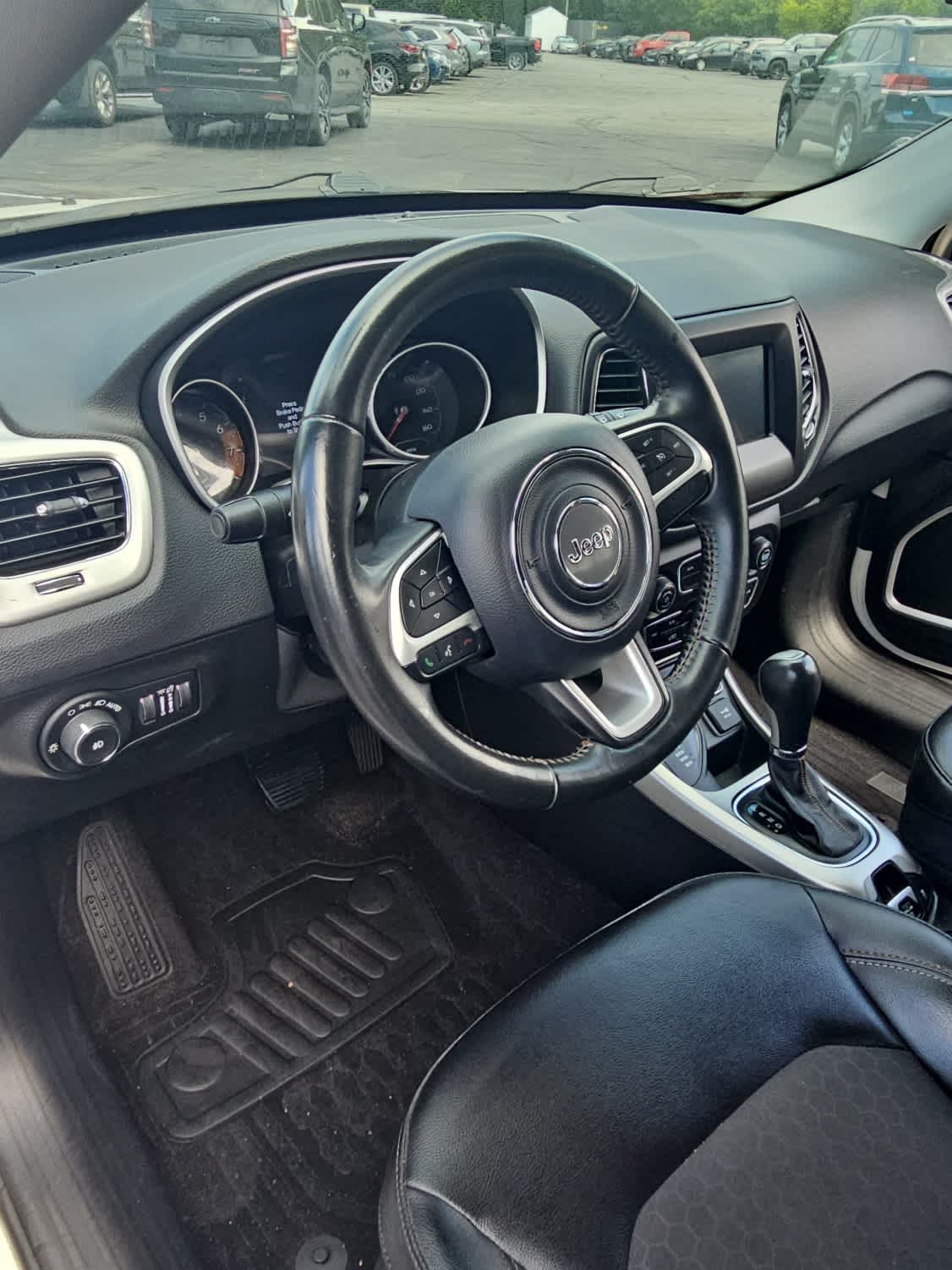 2019 Jeep Compass Latitude - Photo 6