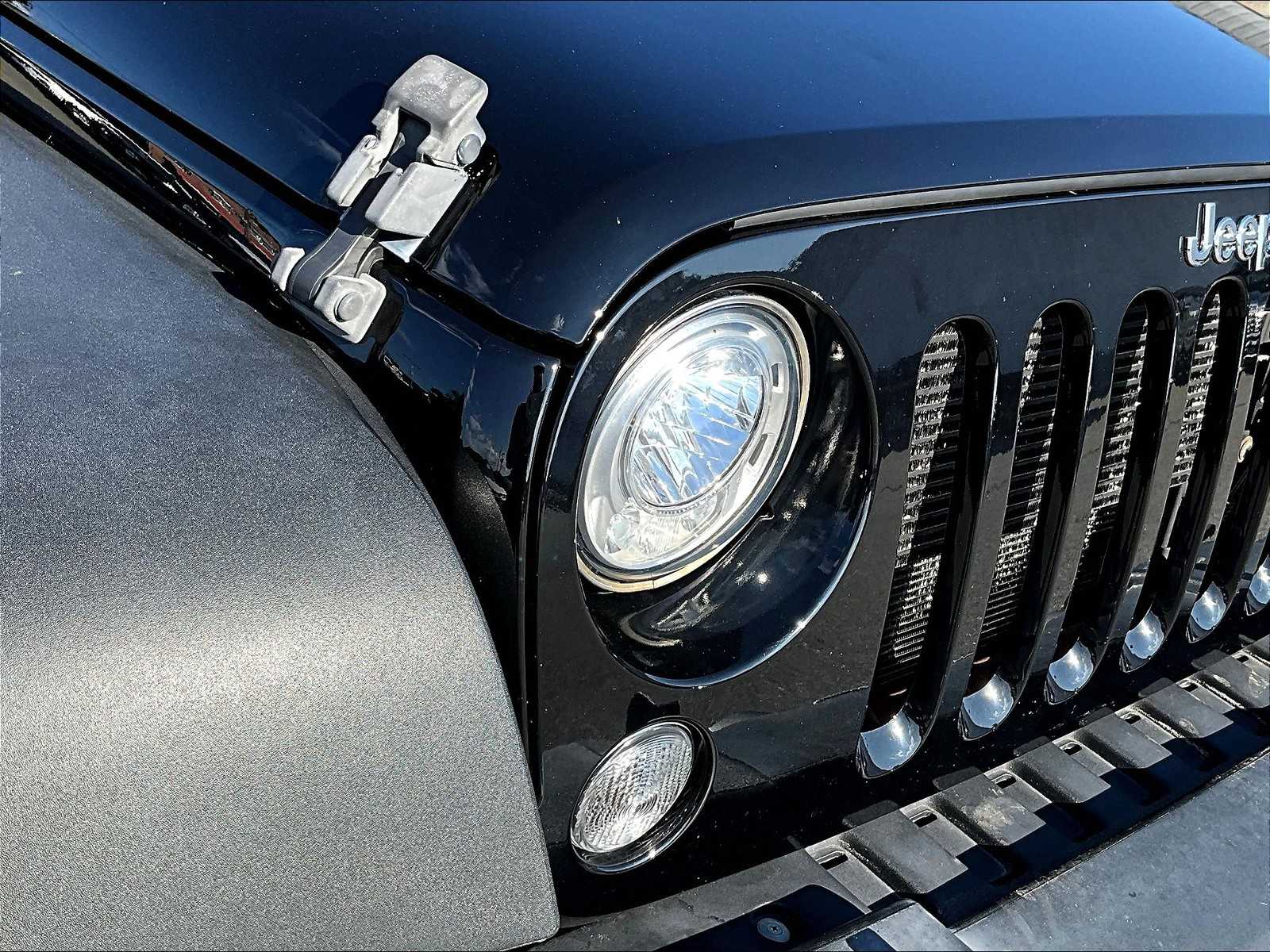2017 Jeep Wrangler Unlimited Sport - Photo 31