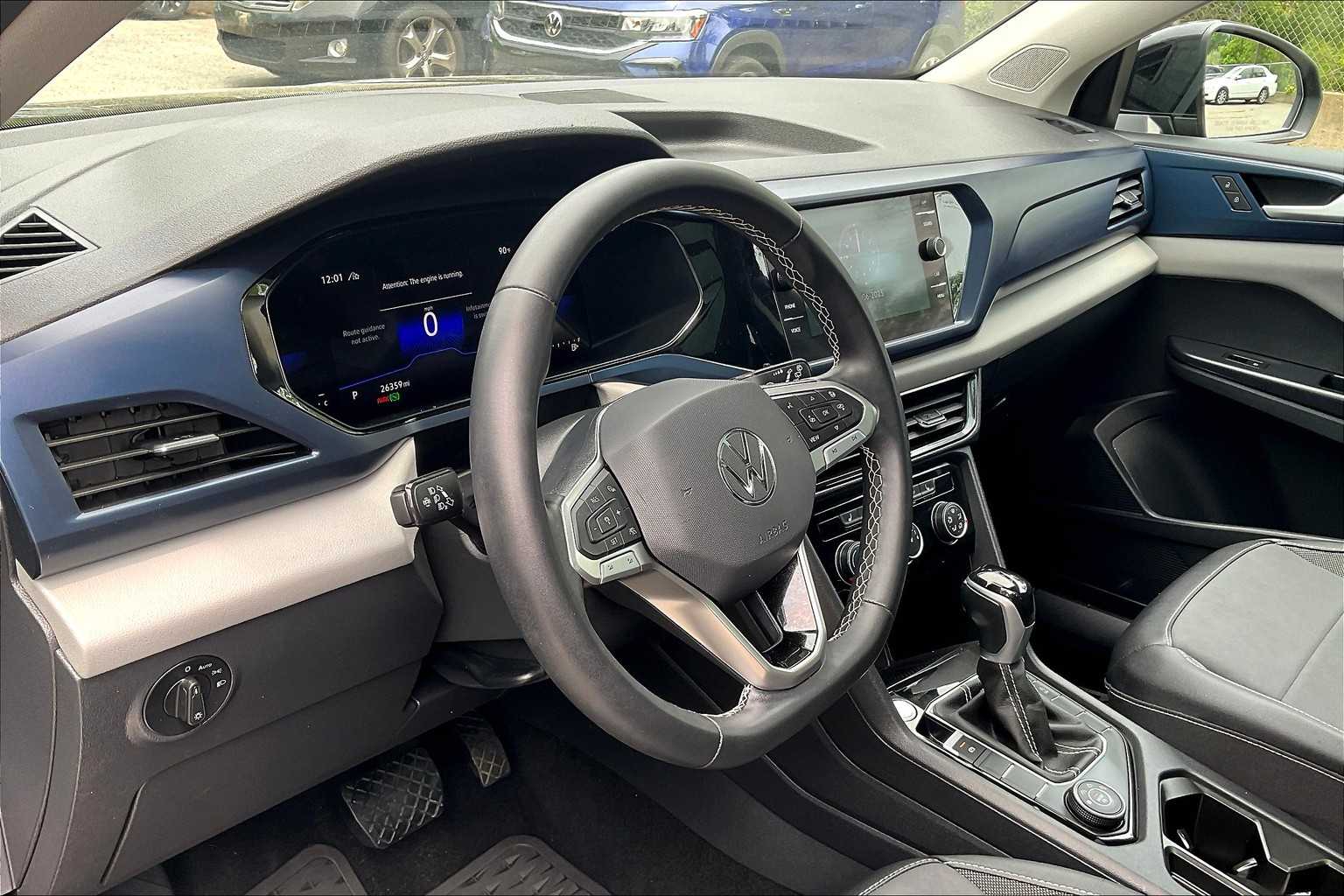 2023 Volkswagen Taos SE - Photo 8