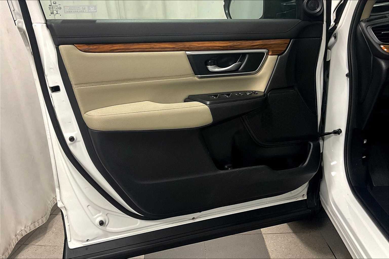 2021 Honda CR-V EX - Photo 9