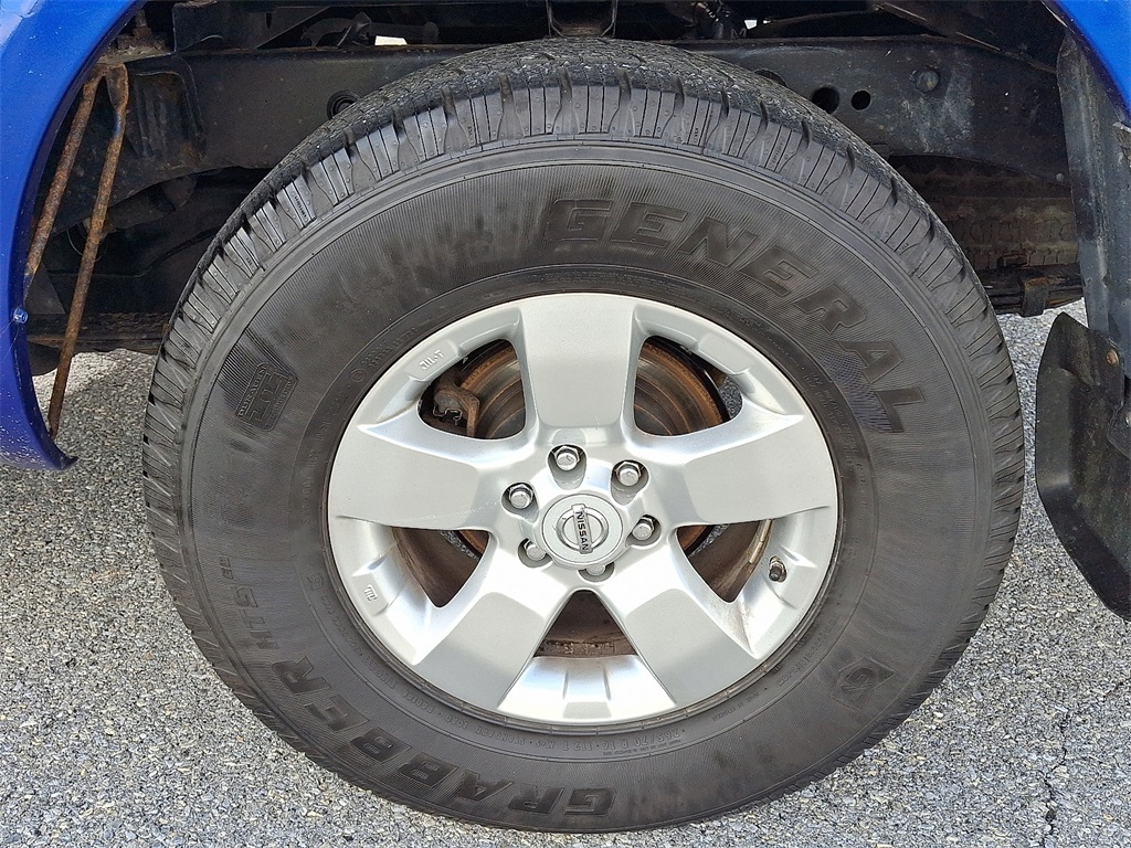 2012 Nissan Frontier  - Photo 27