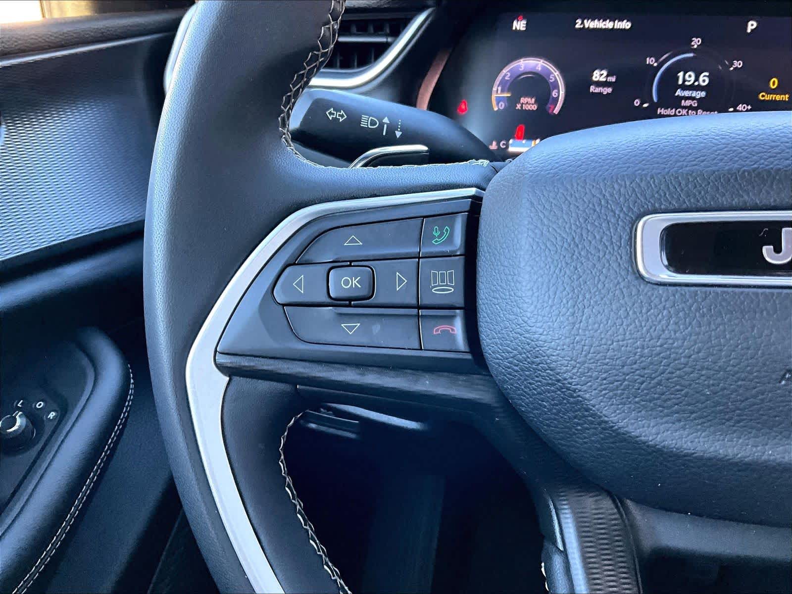 2023 Jeep Grand Cherokee L Laredo X - Photo 22