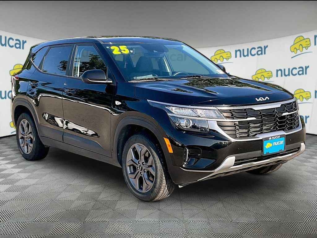 2025 Kia Seltos LX