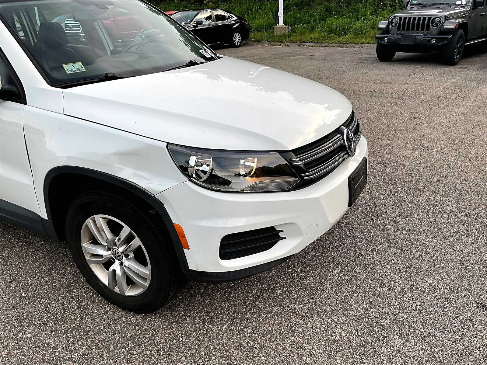 2017 Volkswagen Tiguan  - Photo 5