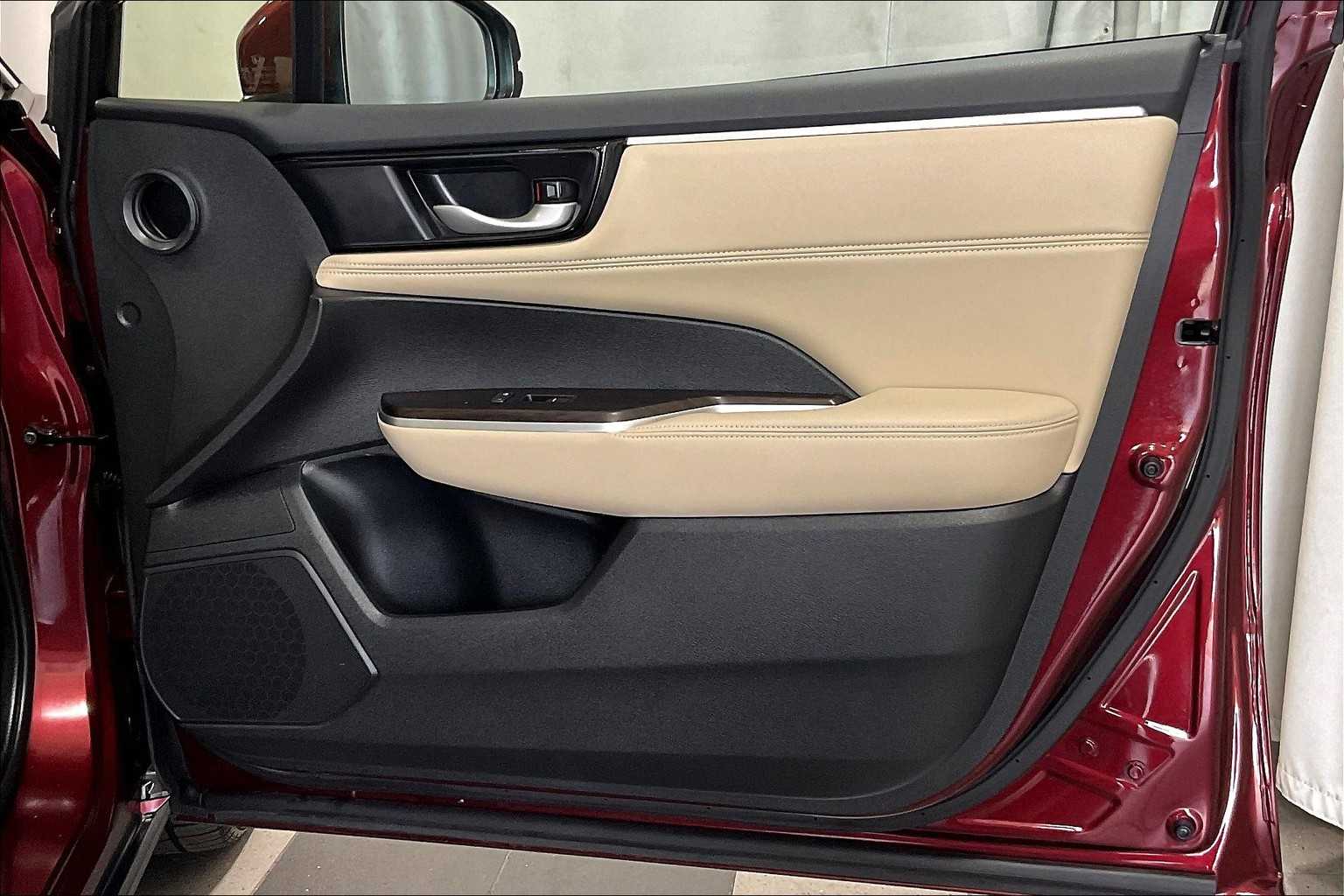 2018 Honda Clarity Plug-In Hybrid  - Photo 12