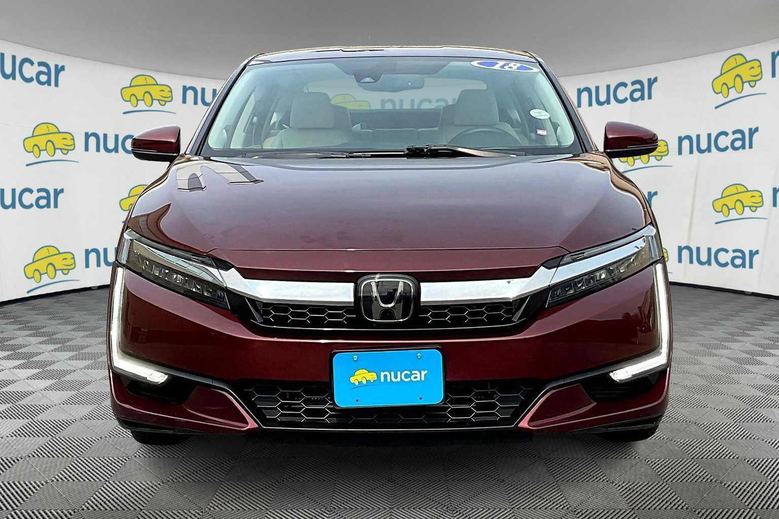 2018 Honda Clarity Plug-In Hybrid  - Photo 2