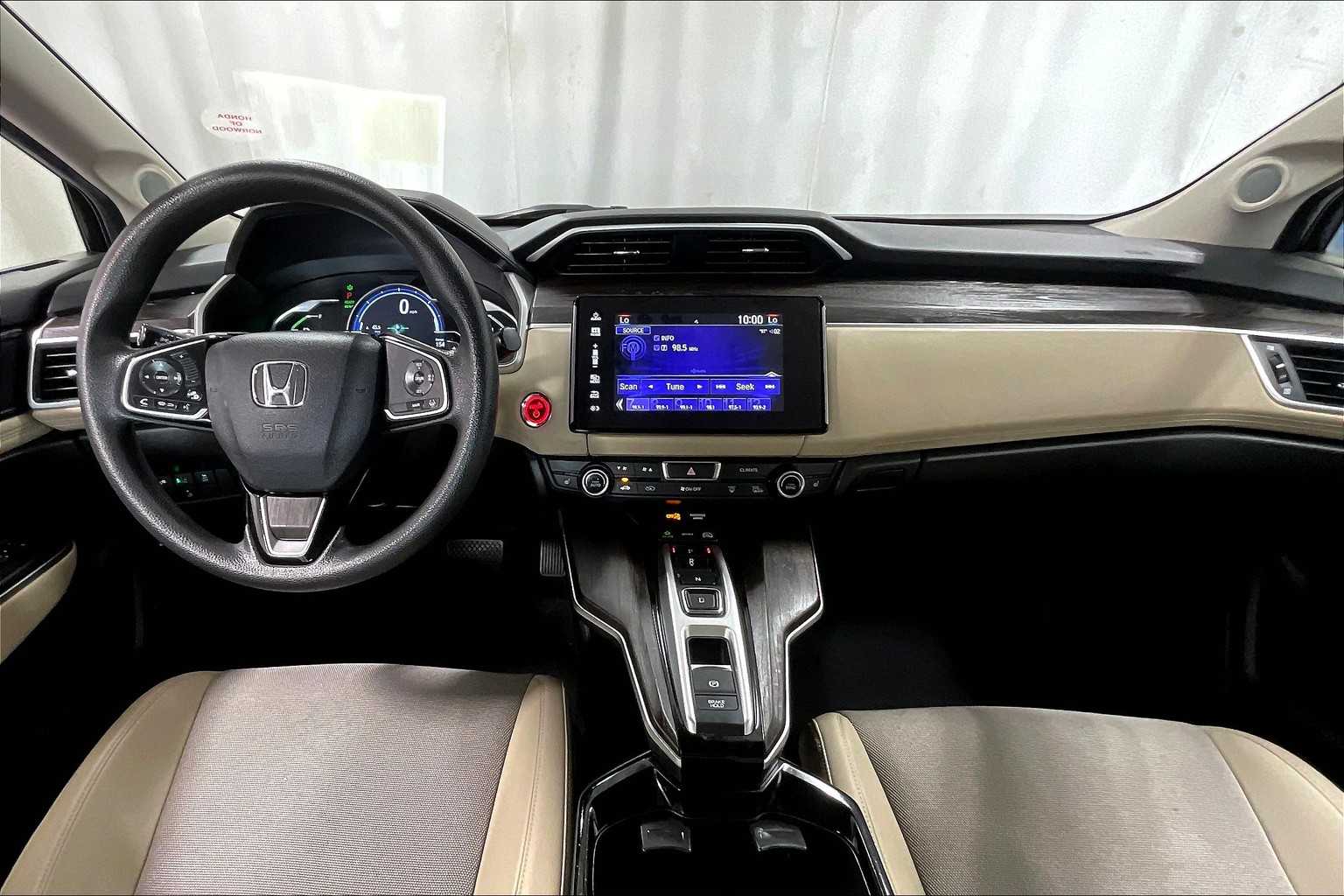 2018 Honda Clarity Plug-In Hybrid  - Photo 21