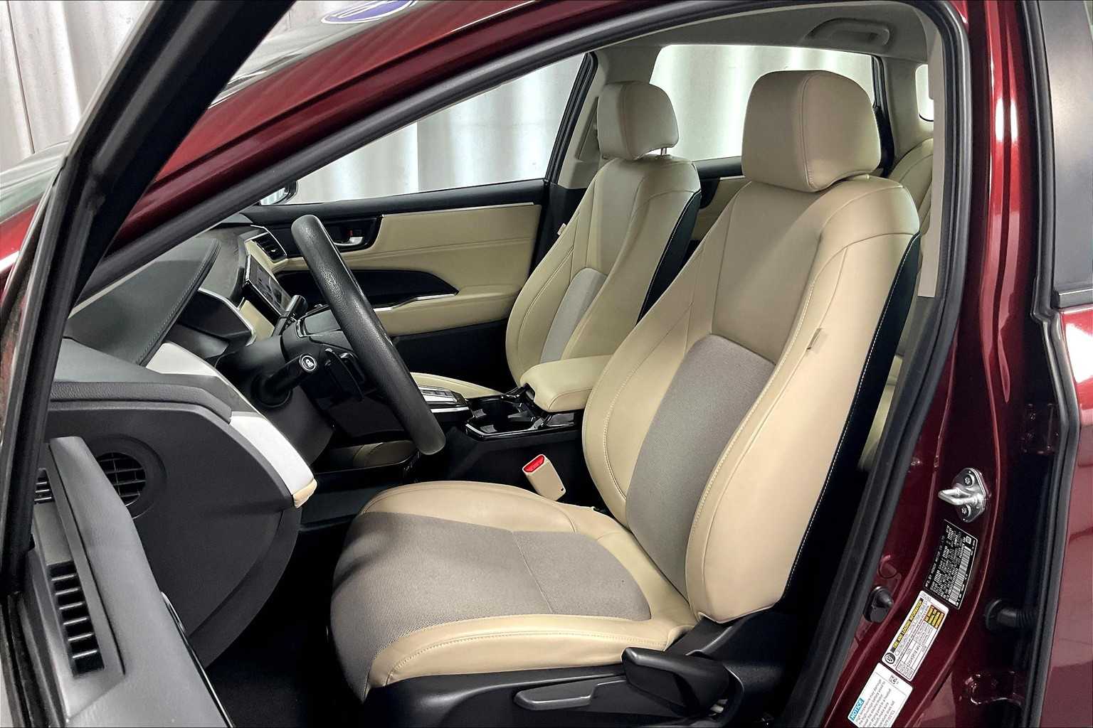 2018 Honda Clarity Plug-In Hybrid  - Photo 10