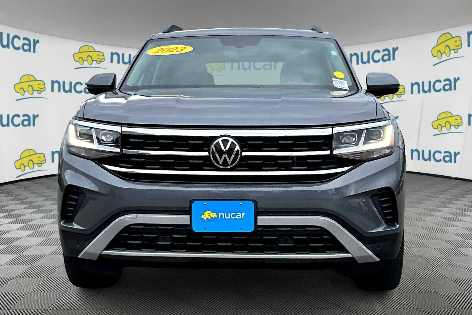 2022 Volkswagen Atlas 3.6L V6 SE w/Technology - Photo 2