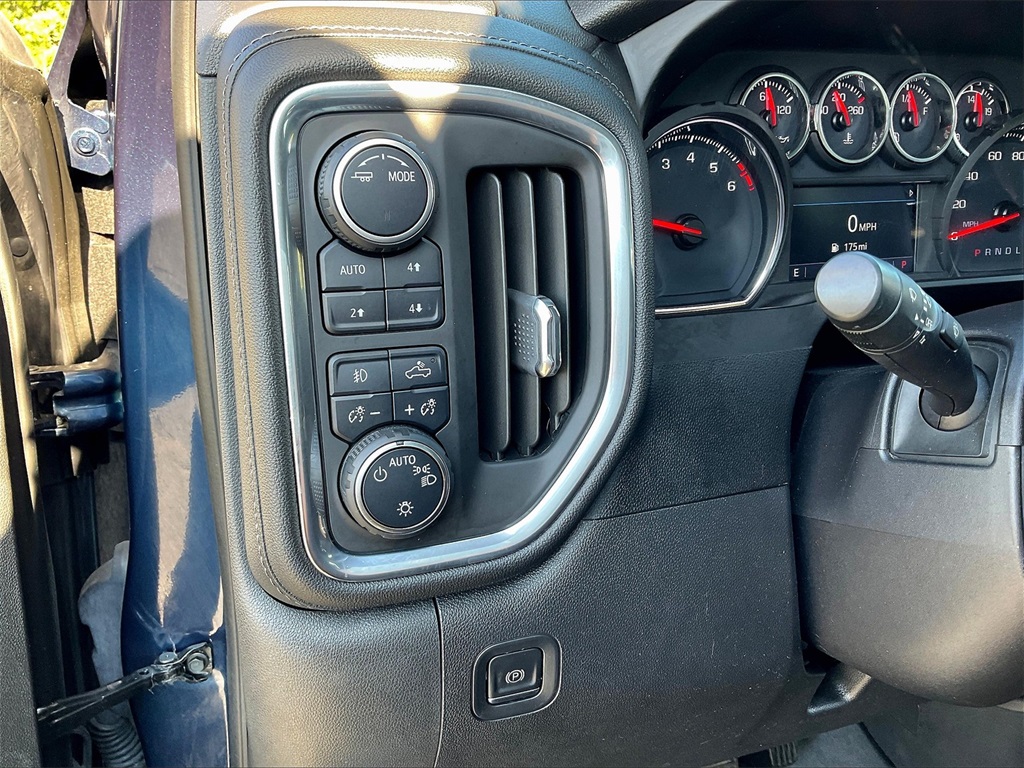 2021 Chevrolet Silverado 1500 RST - Photo 25
