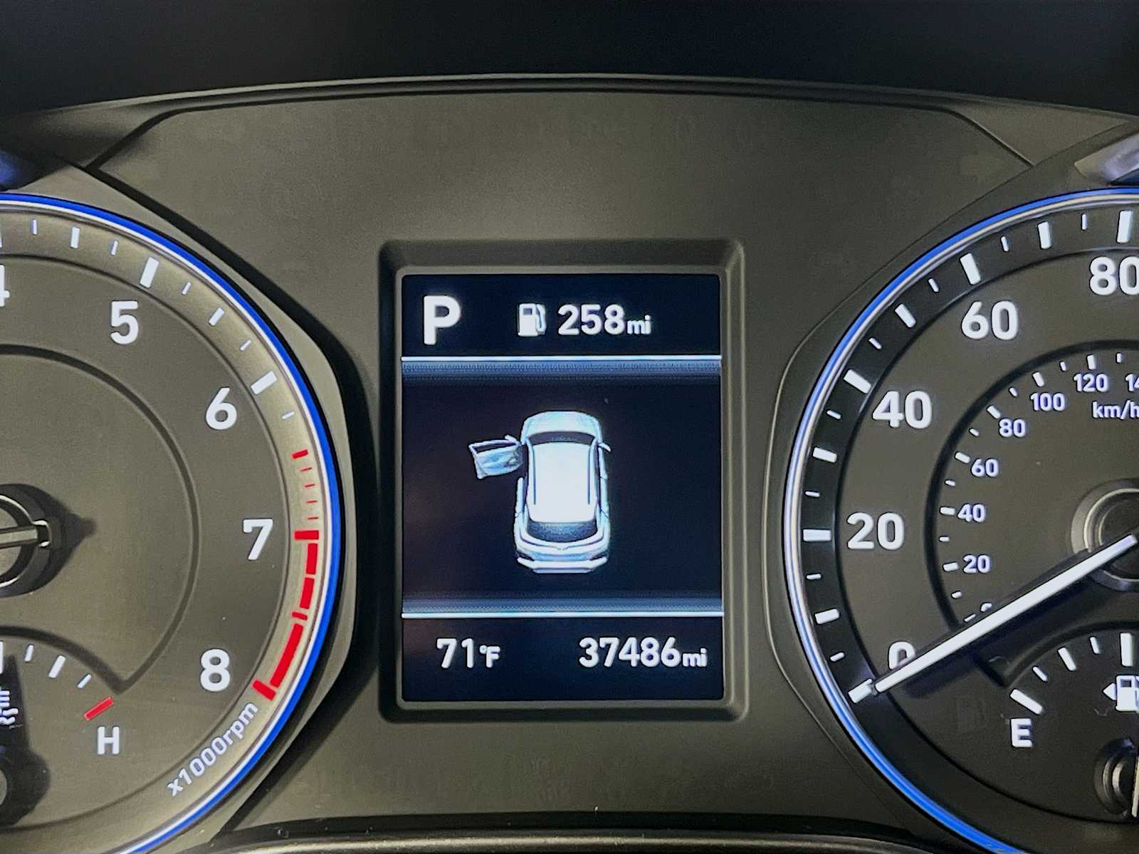 2020 Hyundai Kona SEL - Photo 12