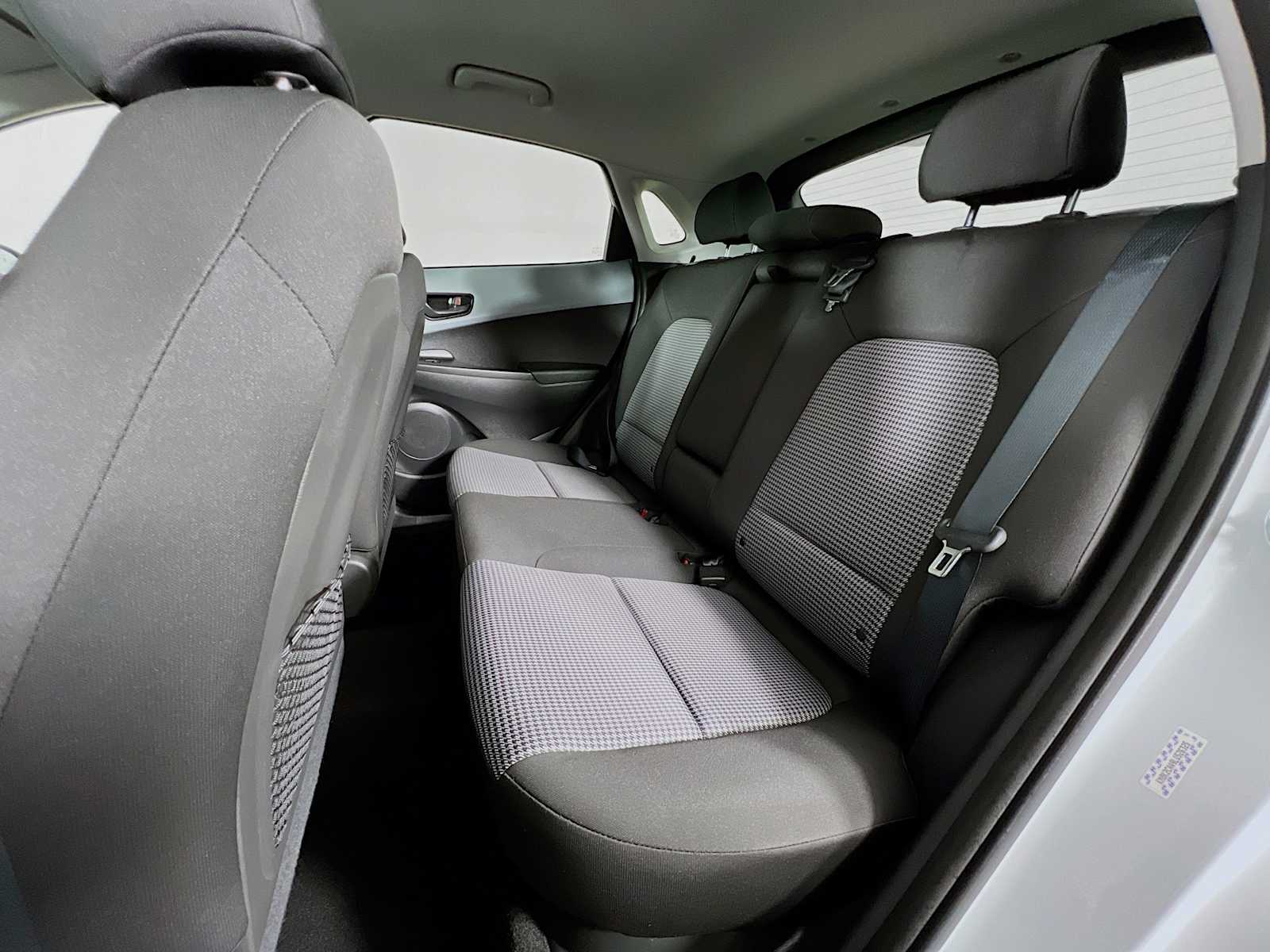 2020 Hyundai Kona SEL - Photo 24