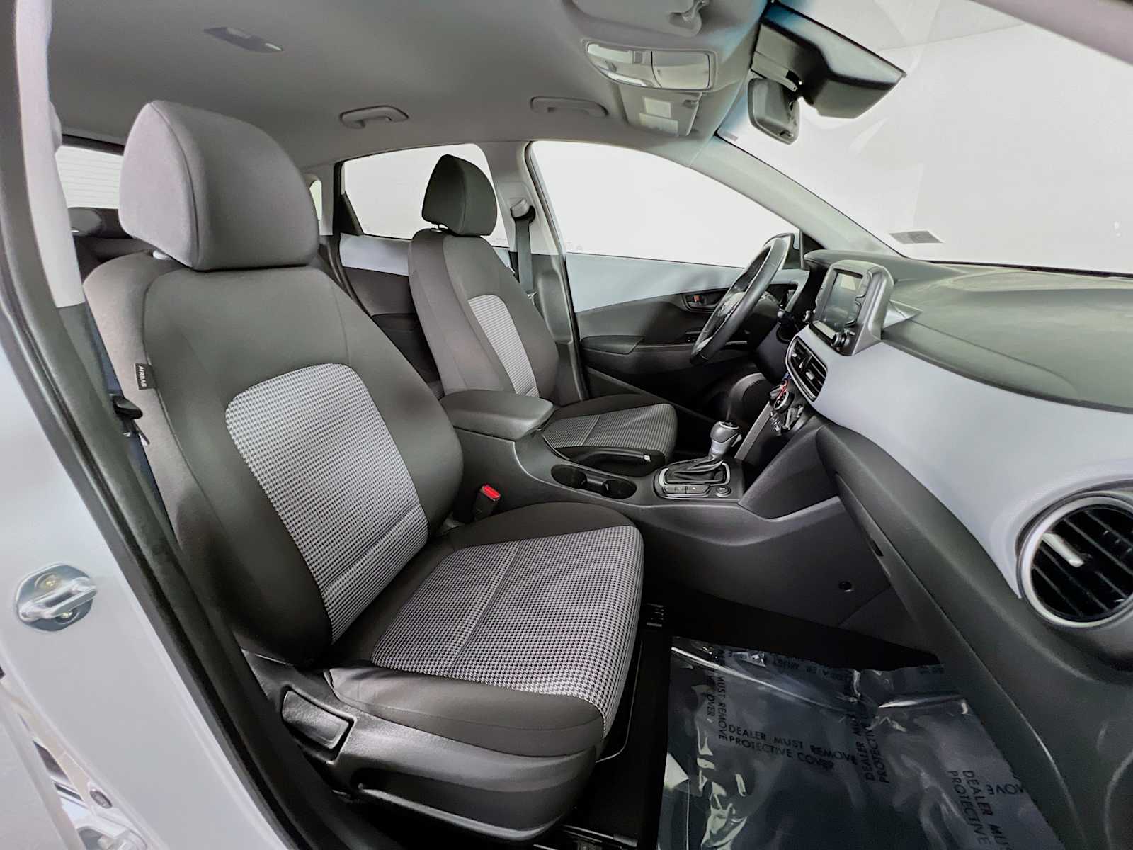 2020 Hyundai Kona SEL - Photo 27