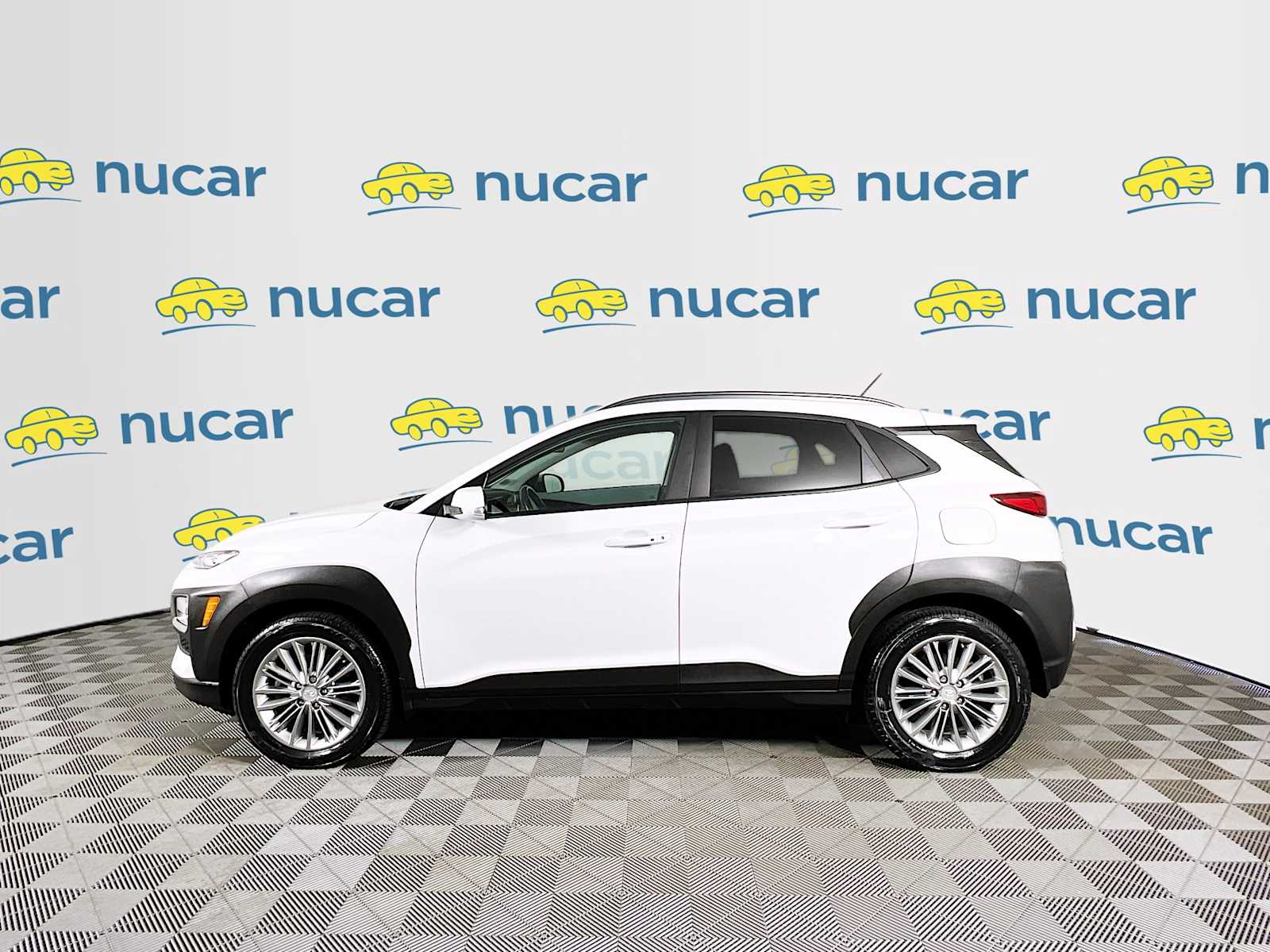2020 Hyundai Kona SEL - Photo 4