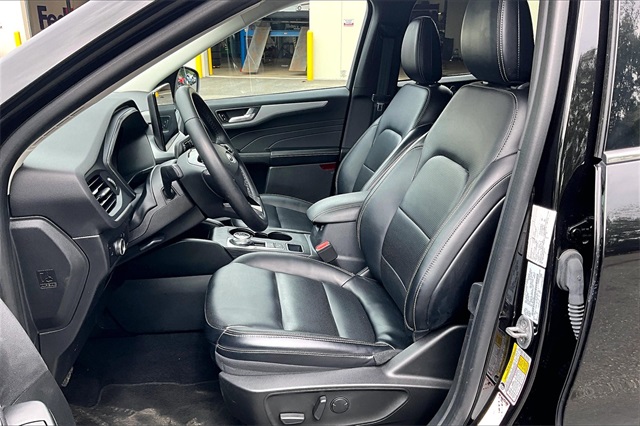 2023 Ford Escape Platinum - Photo 20