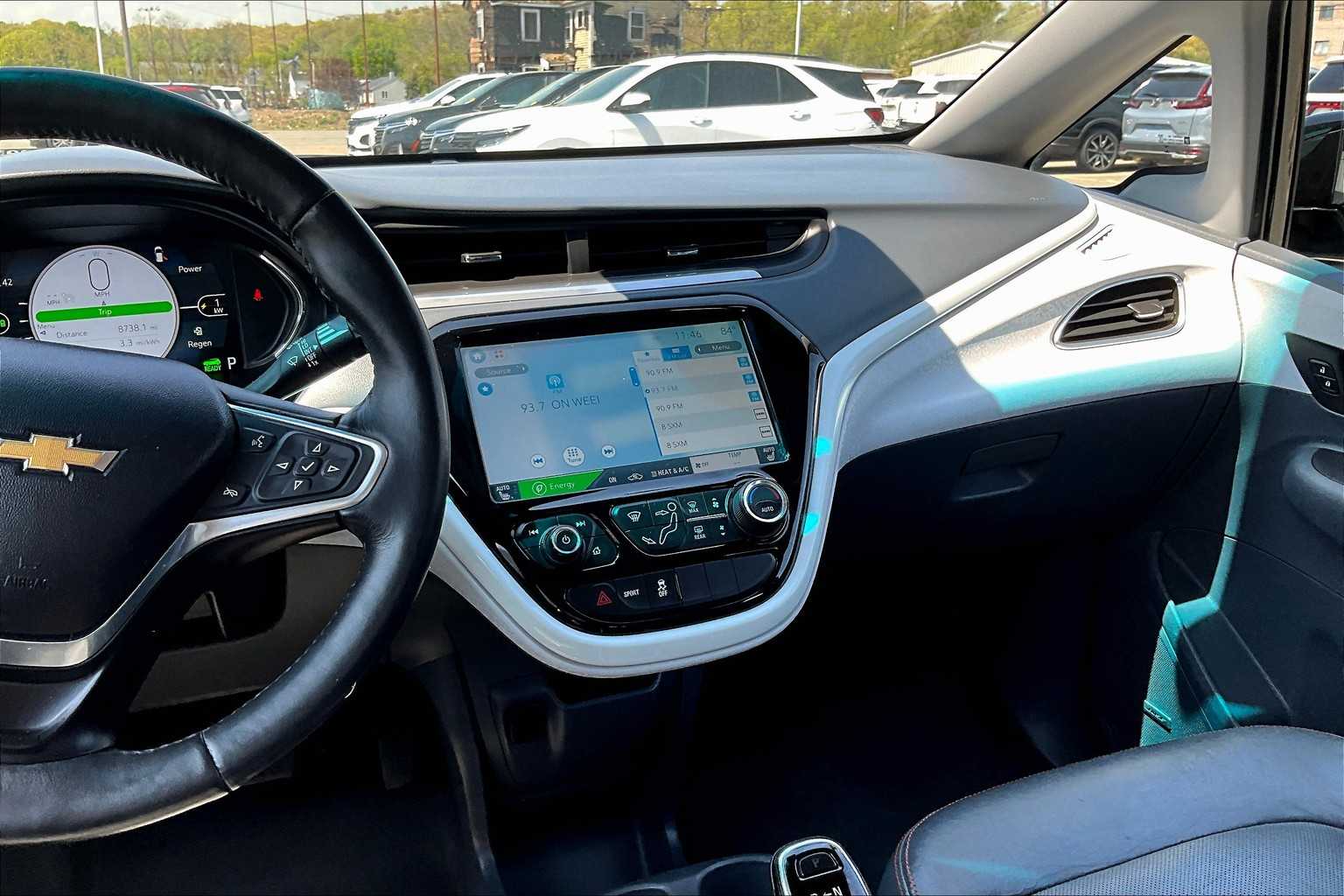 2017 Chevrolet Bolt EV Premier - Photo 18