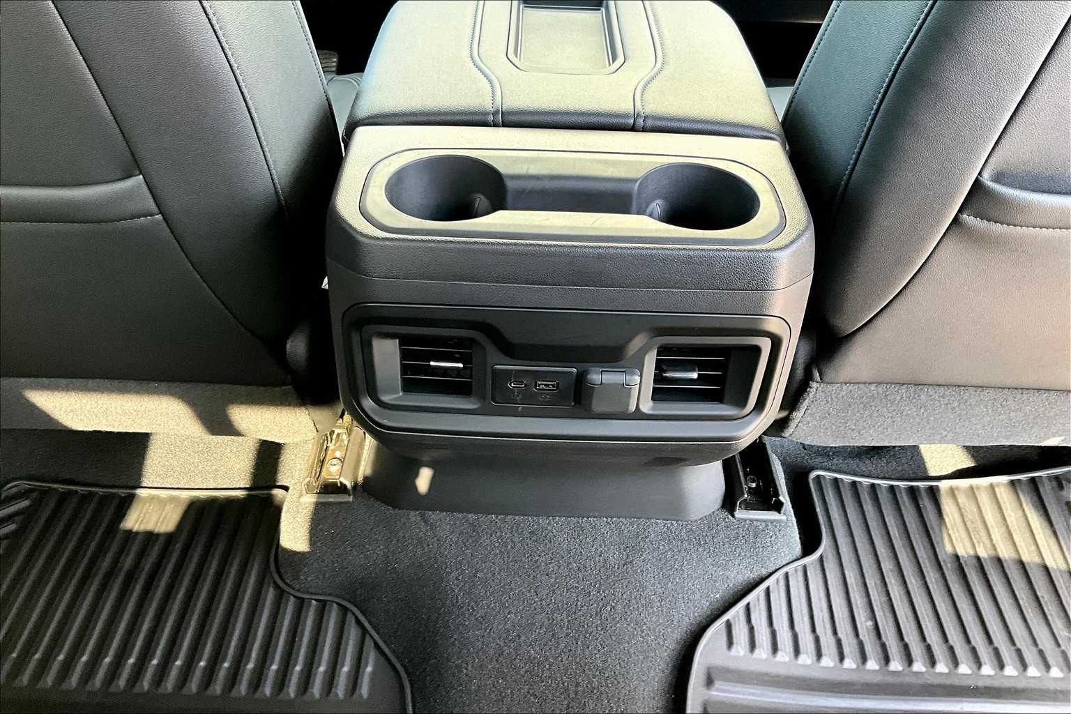 2020 Chevrolet Silverado 1500 RST - Photo 26