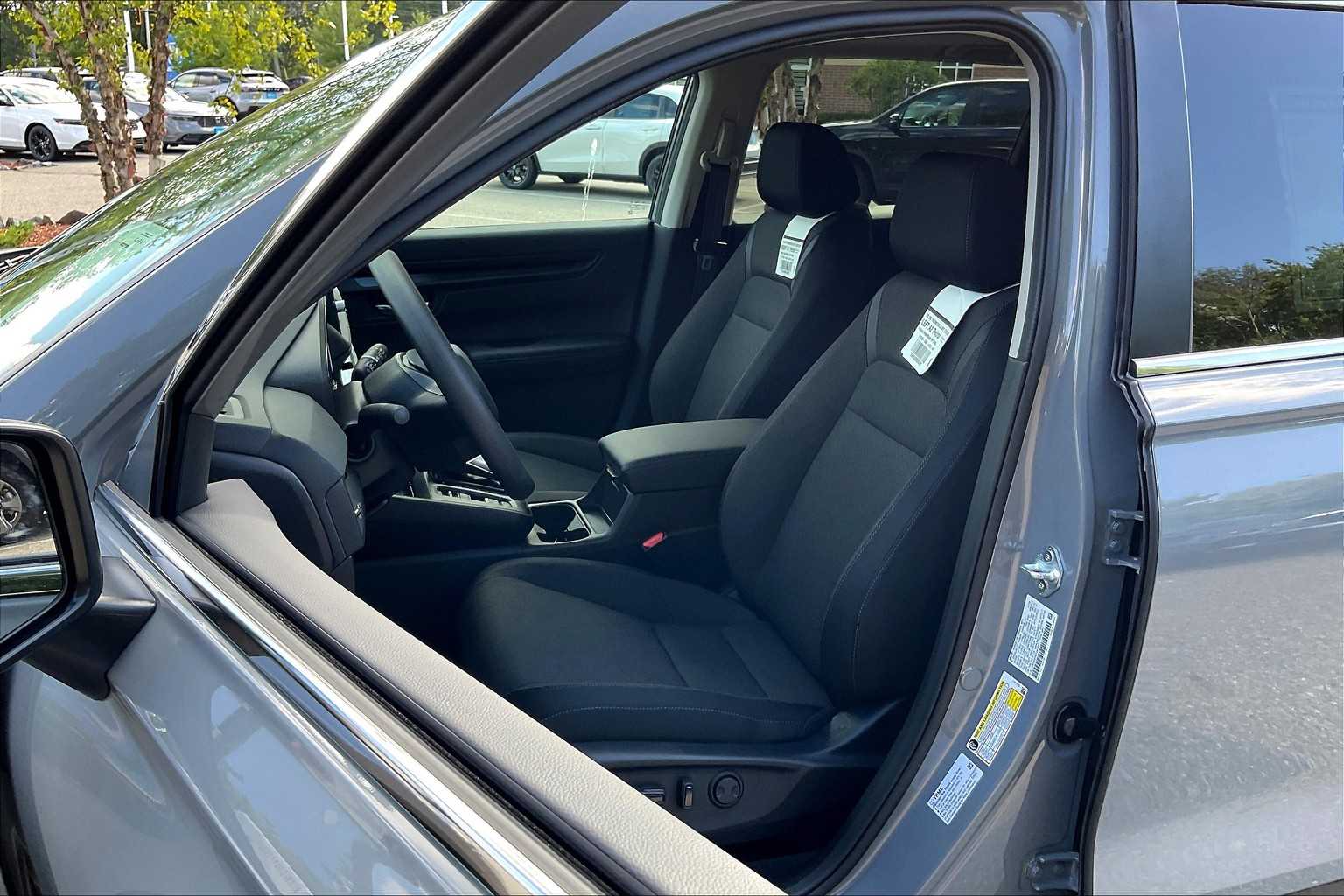 2026 Honda CR-V EX - Photo 11