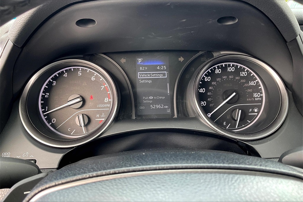 2022 Toyota Camry SE - Photo 23