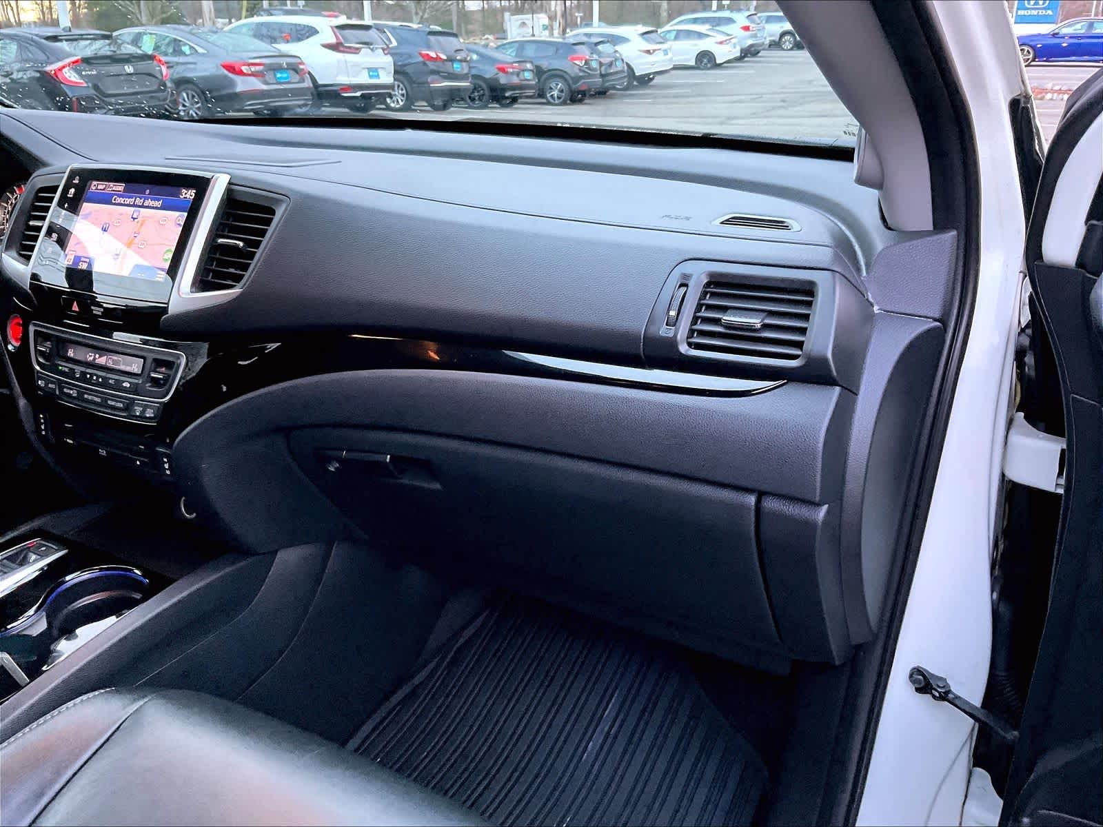 2017 Honda Pilot Touring - Photo 13