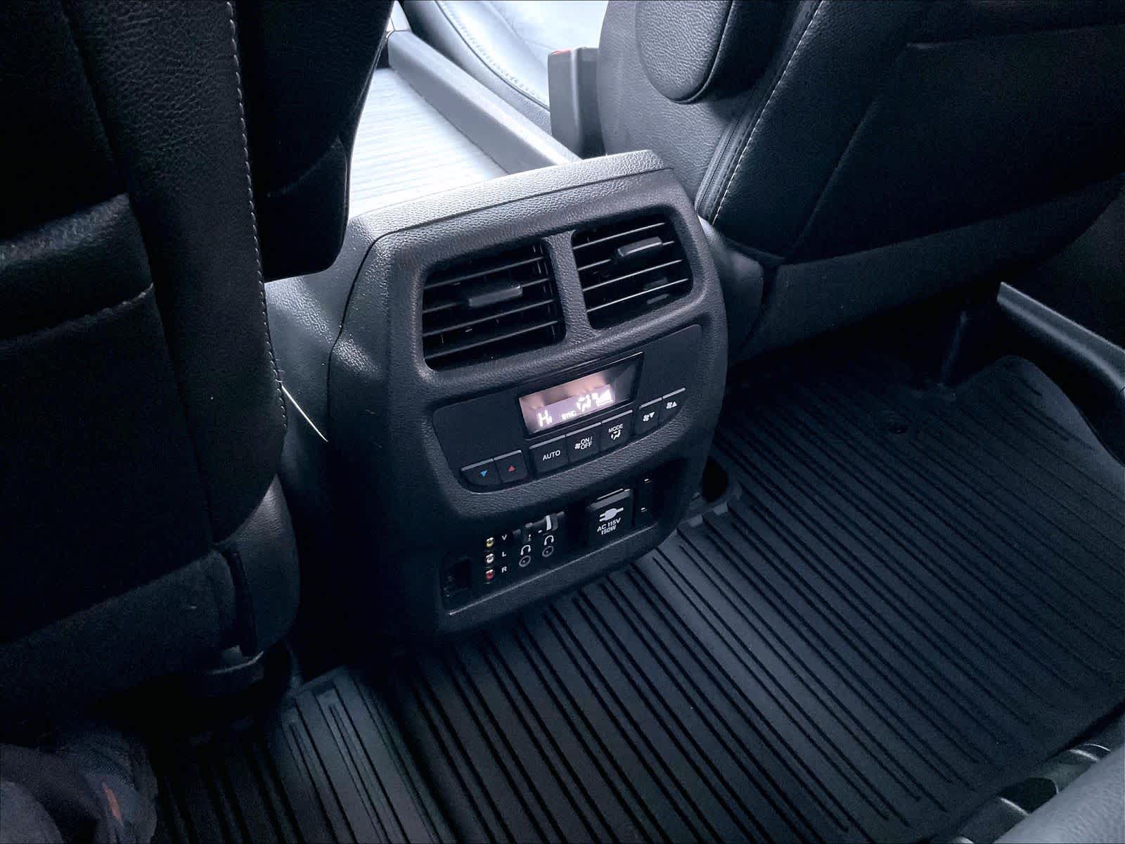 2017 Honda Pilot Touring - Photo 28