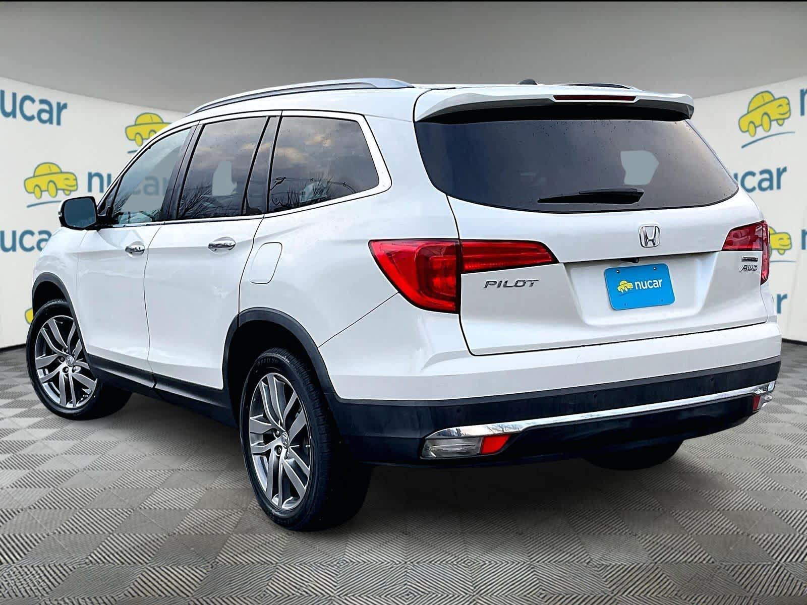 2017 Honda Pilot Touring - Photo 4