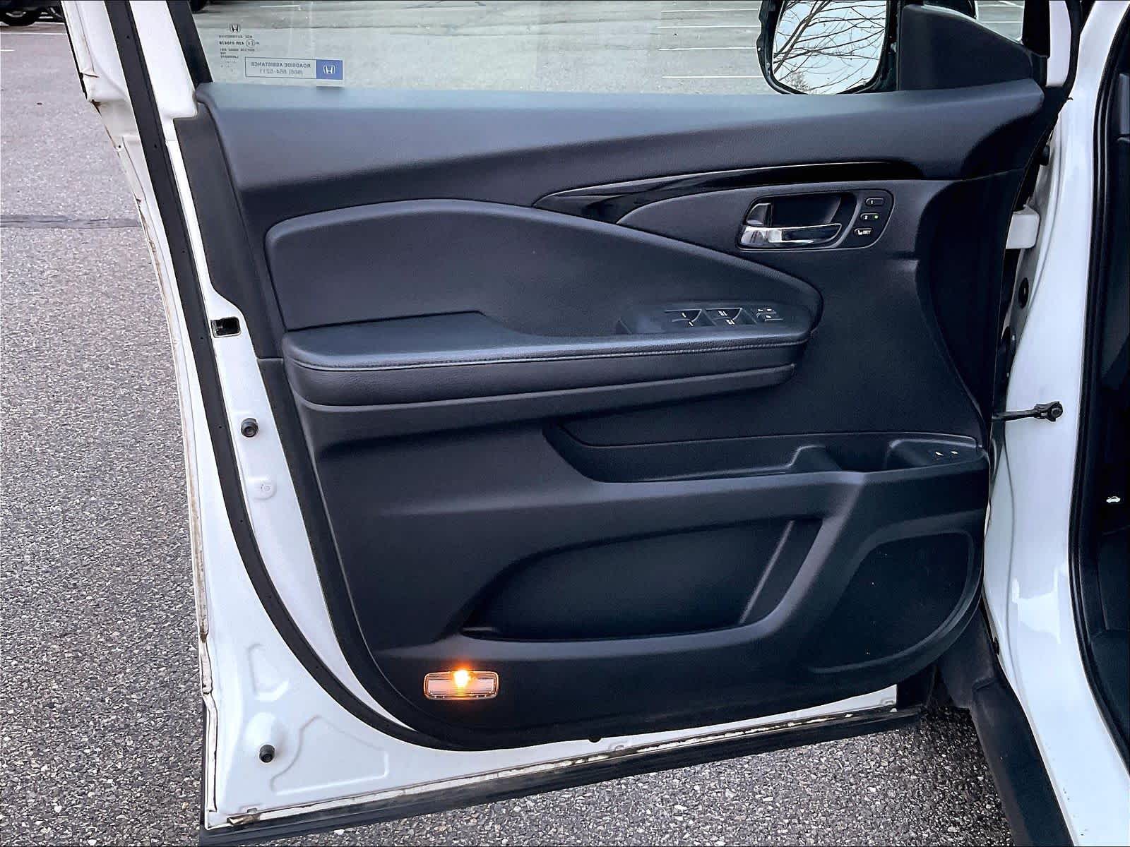 2017 Honda Pilot Touring - Photo 9