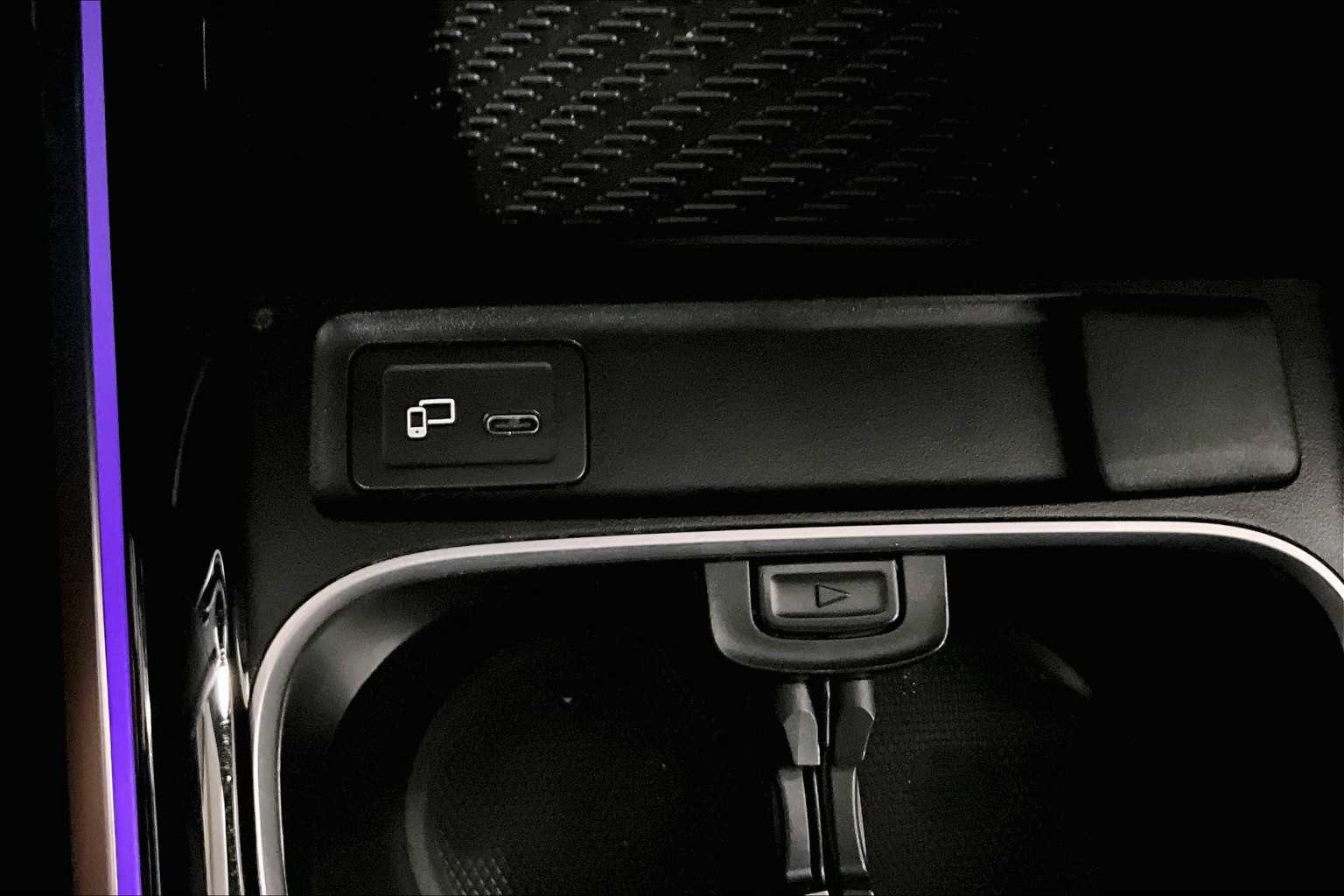 2020 Mercedes-Benz GLB GLB 250 - Photo 27