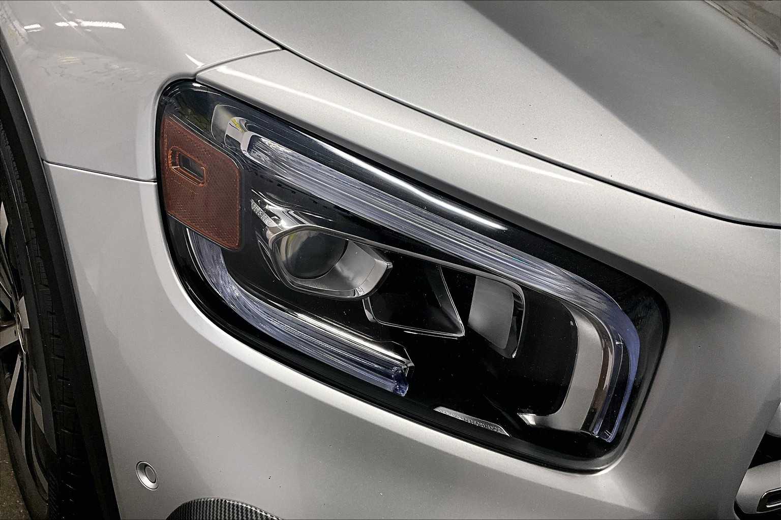 2020 Mercedes-Benz GLB GLB 250 - Photo 33
