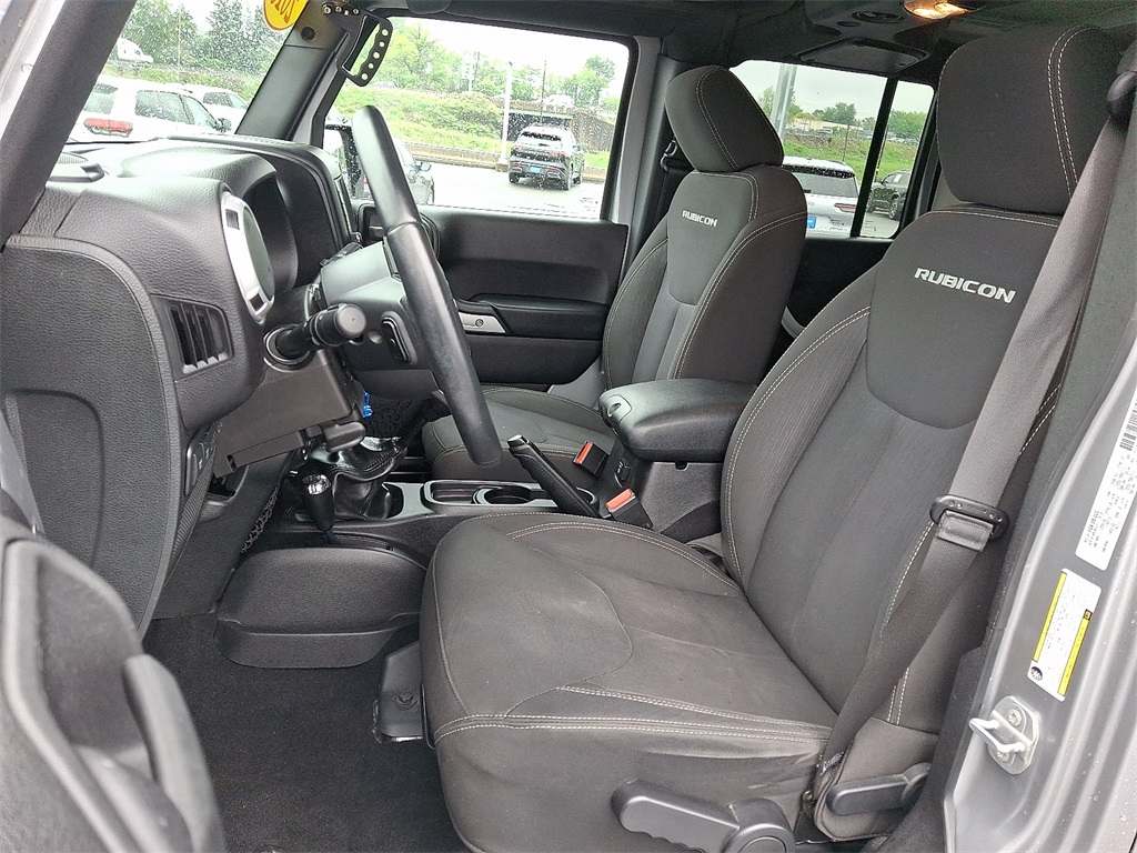2016 Jeep Wrangler Unlimited Rubicon - Photo 14