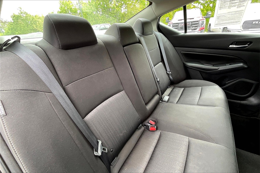 2022 Nissan Altima 2.5 SV - Photo 15