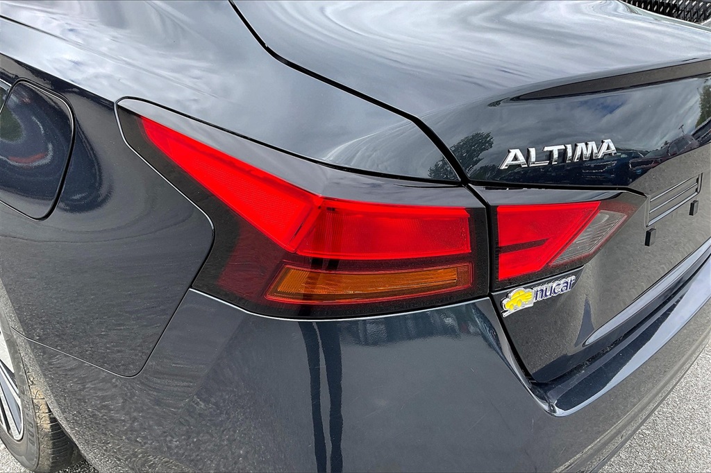 2022 Nissan Altima 2.5 SV - Photo 30